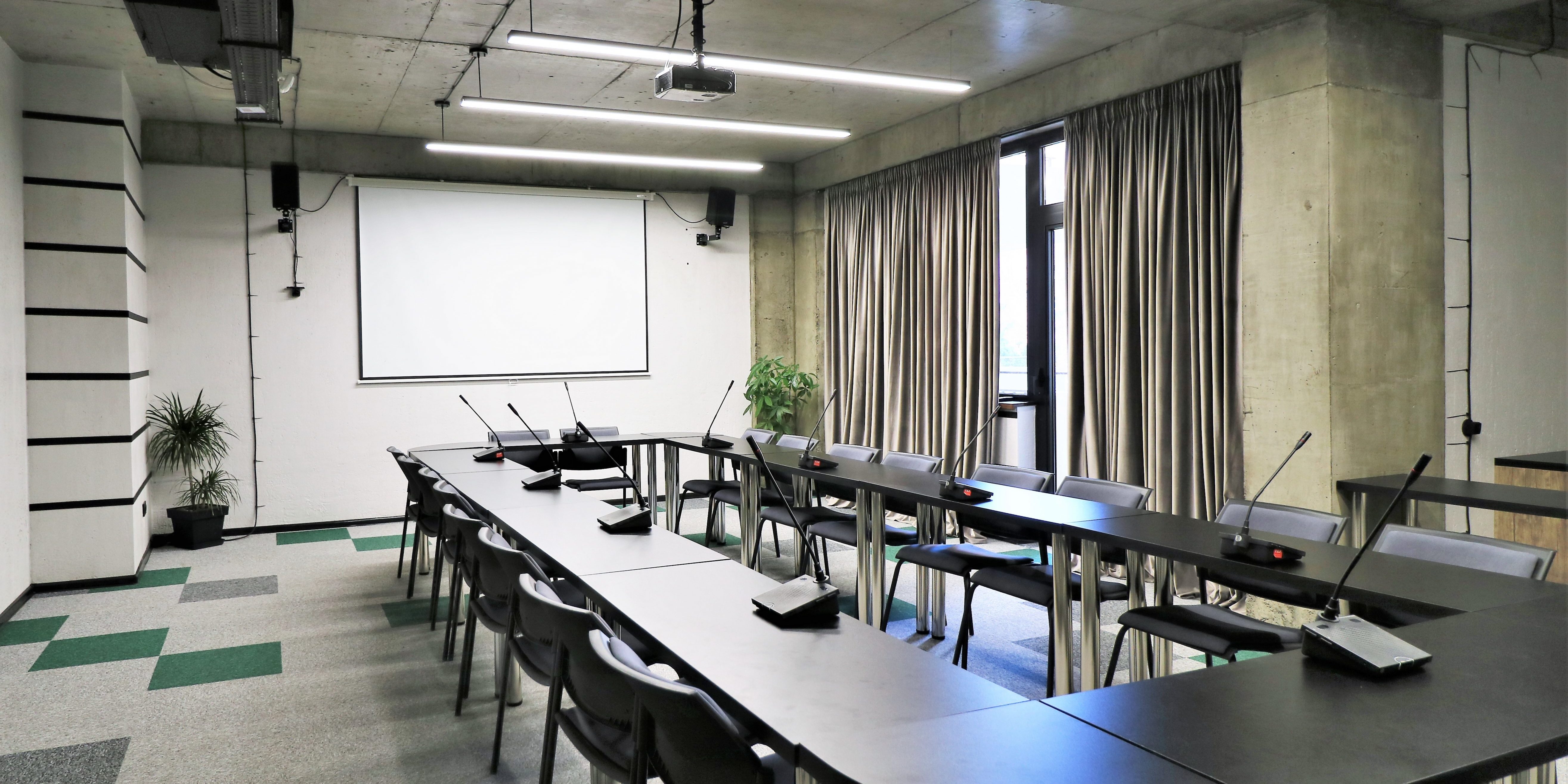 მთავარი ფოტო მთელი conference hall